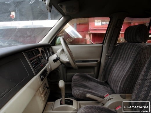 ラシーンの内装