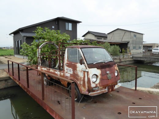 ミニエーストラック