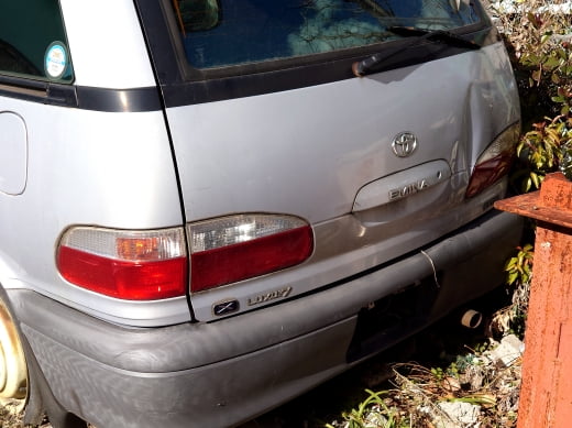 エスティマエミーナ　リアビュー