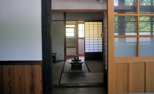 光明学園の内部