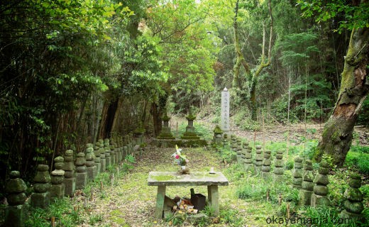 常山・女軍の墓