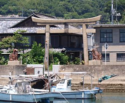 田の口の大鳥居