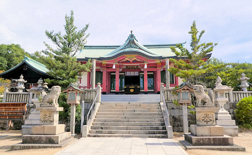 鴻八幡宮・拝殿