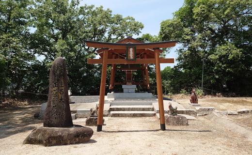 生石神社のお稲荷様