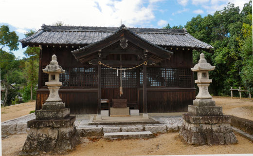 白山神社