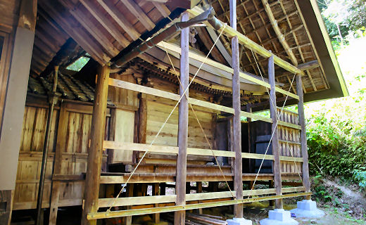 種井八幡神社の本殿